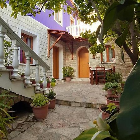 Guesthouse Hlias Gloria Berat Exteriér fotografie